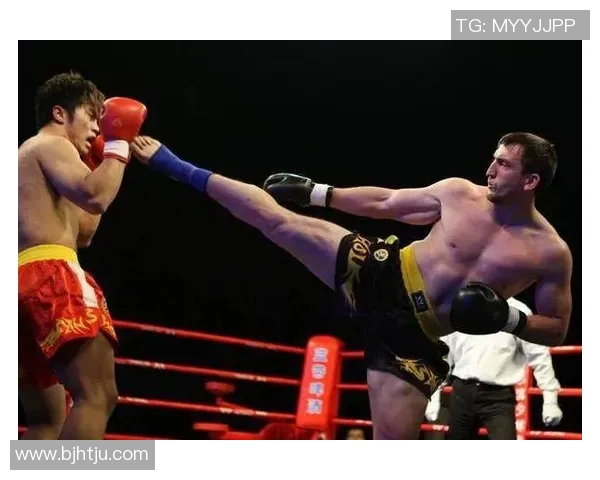 穆斯里穆与柳海龙的巅峰对决谁能笑到最后的精彩赛事分析